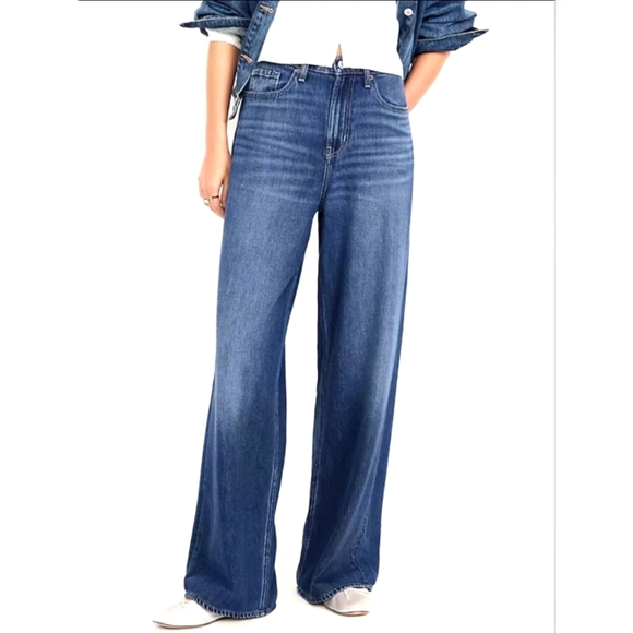 *NWT* OLD NAVY high-rise Loose Baggy Wide Leg Denim Jeans Size 12 - Picture 1 of 6
